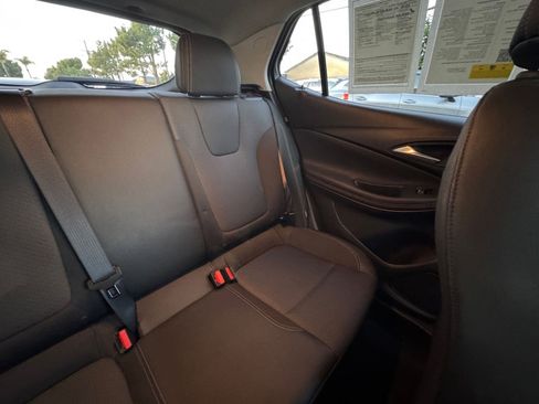 Used 2025 Buick Encore GX Preferred image 36