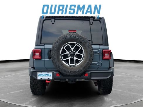 Used 2024 Jeep Wrangler Unlimited Rubicon image 5
