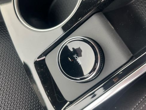 New 2026 Chevrolet Equinox LT w/ Safety and Technology Package image 19