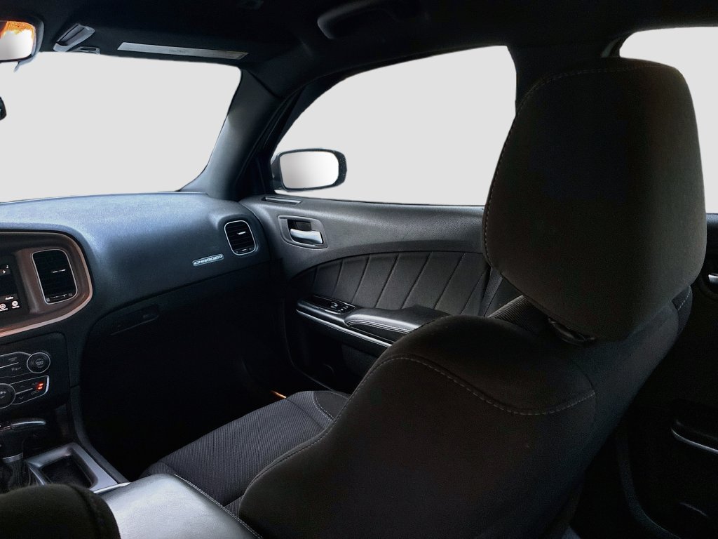 Used 2022 Dodge Charger SXT RWD image 21