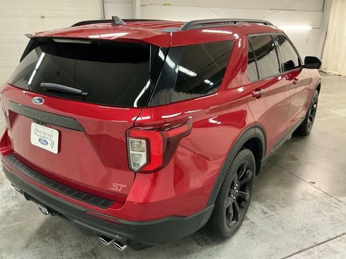Used 2024 Ford Explorer ST w/ Equipment Group 401A AWD/4WD image 10