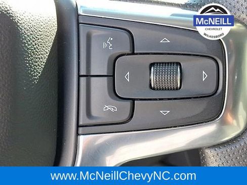 Used 2022 Chevrolet Blazer LT image 17