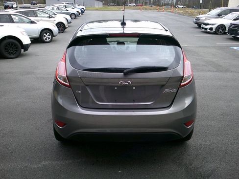 Used 2014 Ford Fiesta SE FWD image 6