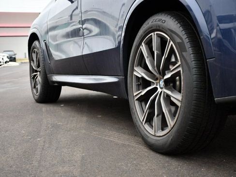 Used 2019 BMW X5 xDrive50i image 10