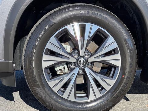 Certified 2023 Nissan Rogue SV image 9