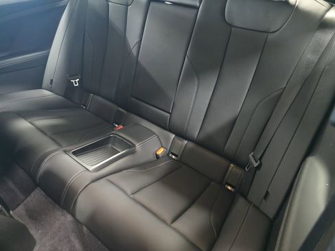 Used 2025 BMW 230i 230i w/ M Sport Package image 13