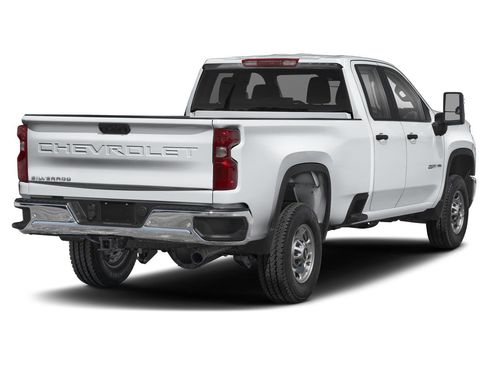 Used 2024 Chevrolet Silverado 2500 LT image 2