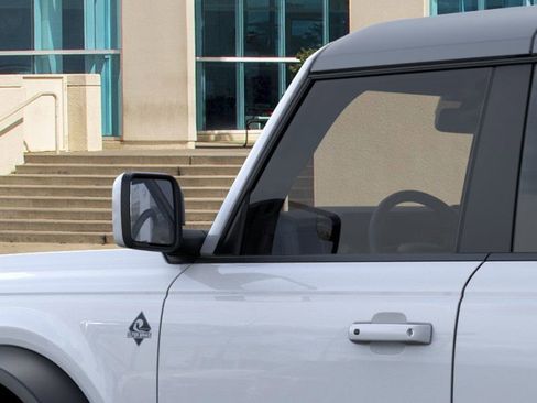 New 2025 Ford Bronco Outer Banks w/ Sasquatch Package image 22