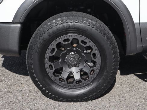 Used 2018 Nissan Titan PRO-4X AWD/4WD image 44