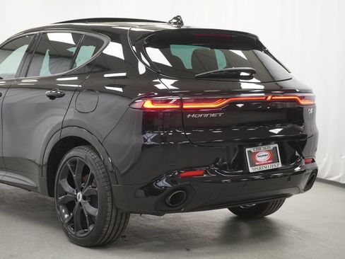 Certified 2025 Dodge Hornet R/T AWD/4WD image 14