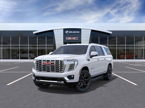 New 2026 GMC Yukon XL Denali w/ Sun & Power Step Package AWD/4WD image 34