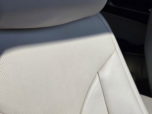 Used 2019 Lincoln MKC Reserve w/ MKC Climate Package image 21