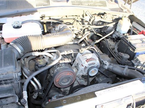 Used 2006 Jeep Liberty Sport image 25