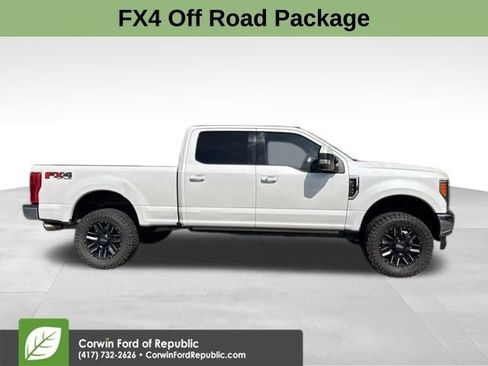 Used 2019 Ford F250 Lariat w/ Lariat Ultimate Package AWD/4WD image 3