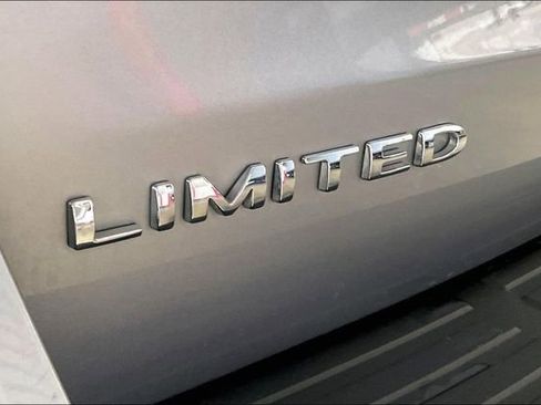 Used 2024 Ford Expedition Max Limited AWD/4WD image 31