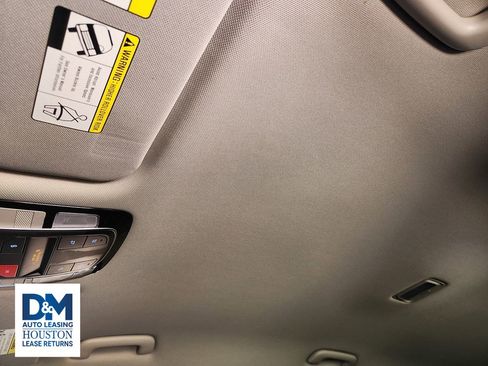 Used 2022 Hyundai Santa Fe SEL image 32