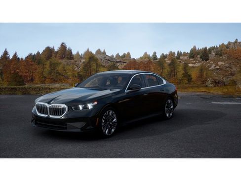 New 2026 BMW 530i image 1