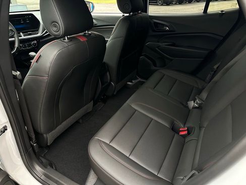 New 2026 Chevrolet Trax RS w/ Sunroof Package image 15