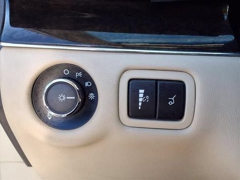 Used 2015 Lincoln MKT AWD w/ Equipment Group 201A image 18