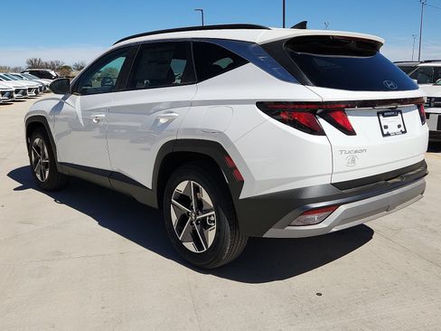 New 2026 Hyundai Tucson SEL Plus FWD image 3