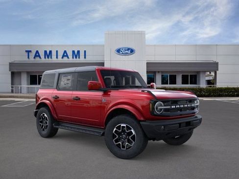 New 2026 Ford Bronco Outer Banks AWD/4WD image 7