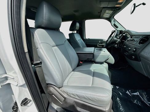 Used 2016 Ford F550 4x4 Crew Cab Super Duty image 20