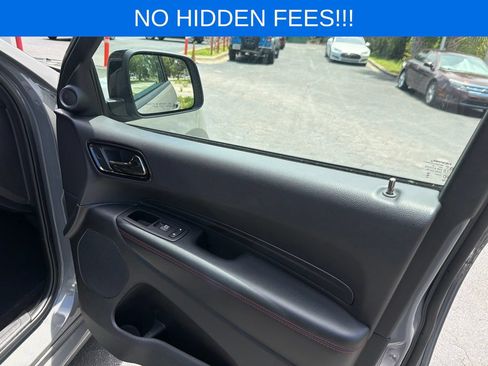 Used 2025 Dodge Durango GT RWD image 25