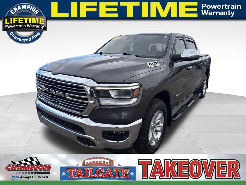 Used 2023 RAM 1500 Laramie AWD/4WD image 1