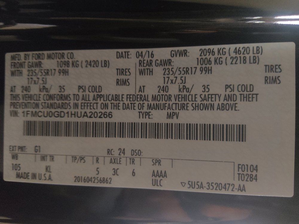 Used 2017 Ford Escape SE w/ Equipment Group 201A FWD image 33