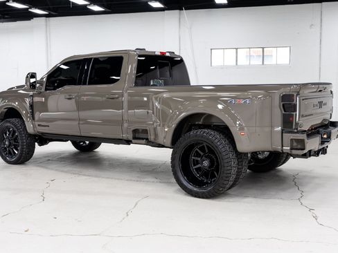 Used 2026 Ford F450 King Ranch w/ Chrome Package AWD/4WD image 16