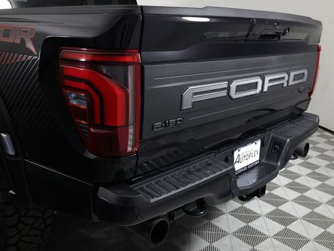 Used 2025 Ford F150 Raptor AWD/4WD image 56