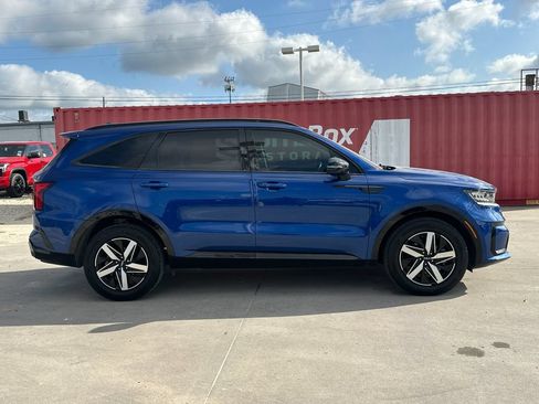Used 2023 Kia Sorento S FWD image 7