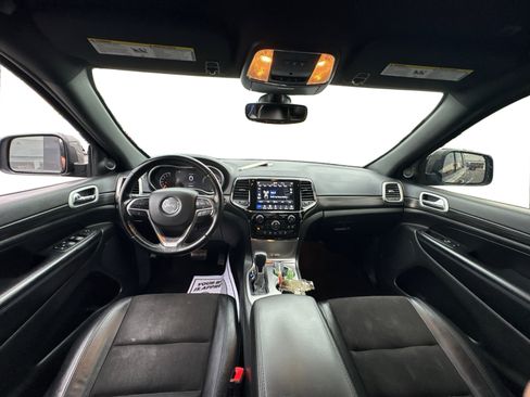 Used 2022 Jeep Grand Cherokee Laredo X image 22