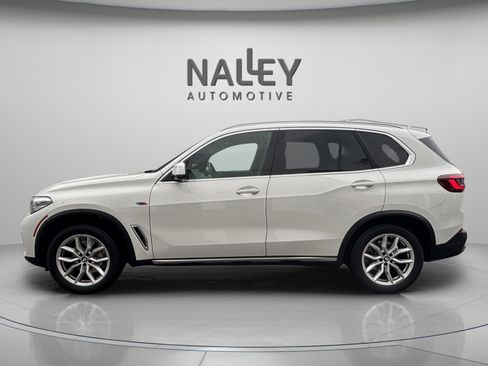 Used 2023 BMW X5 sDrive40i w/ Premium Package image 2