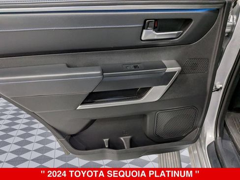 Used 2024 Toyota Sequoia Platinum AWD/4WD image 27
