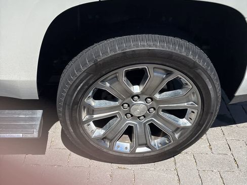 Used 2016 GMC Yukon Denali w/ Open Road Package image 5