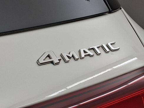 Used 2024 Mercedes-Benz GLE 350 4MATIC image 22