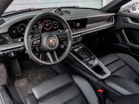 Used 2024 Porsche 911 Carrera S RWD image 30