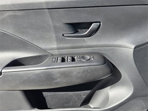 Certified 2024 Hyundai Kona SEL image 28