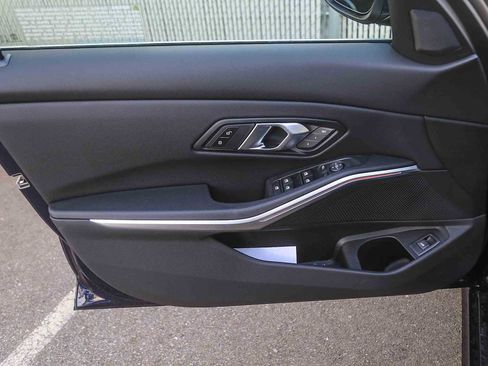 New 2026 BMW 330i Sedan w/ Convenience Package image 17