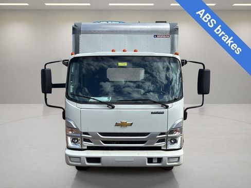 New 2025 Chevrolet Low Cab Forward 5500XG RWD image 3