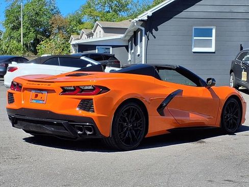 Used 2023 Chevrolet Corvette Stingray Preferred Conv w/ Z51 Performance Package RWD image 7