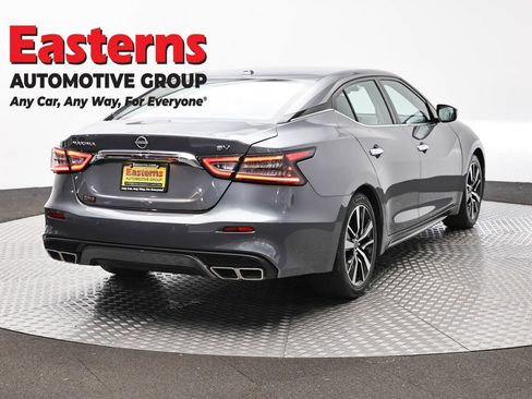 Used 2023 Nissan Maxima SV w/ Floor Mat Group FWD image 5