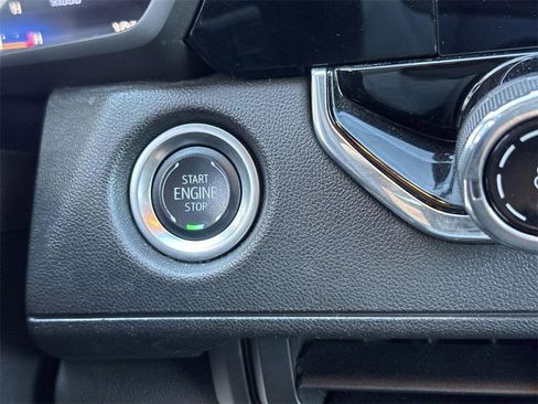 Used 2024 Chevrolet Colorado W/T image 15