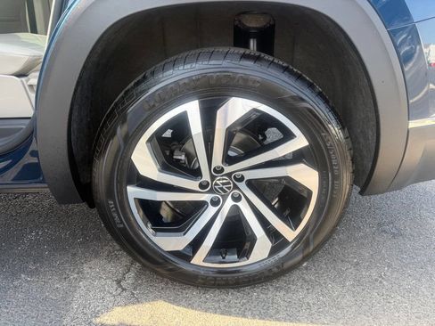 Used 2021 Volkswagen Atlas SEL Premium AWD/4WD image 36
