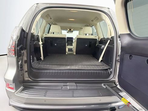 Used 2023 Lexus GX 460 Premium AWD/4WD image 26