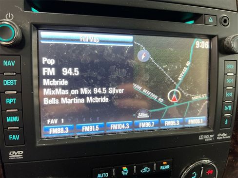 Used 2013 GMC Yukon XL Denali image 14