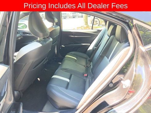 Used 2025 Toyota Camry SE FWD image 5