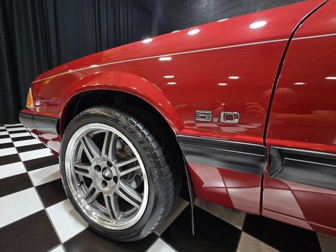 Used 1990 Ford Mustang LX image 5