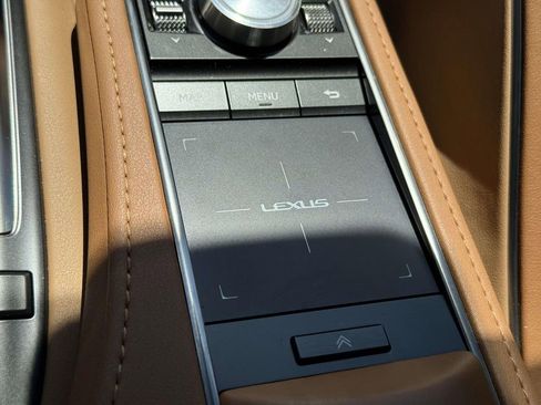 Used 2018 Lexus LC 500 Coupe RWD image 23